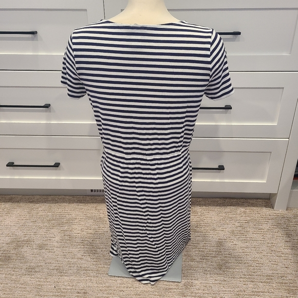 H & M summer dress - Picture 2 of 8